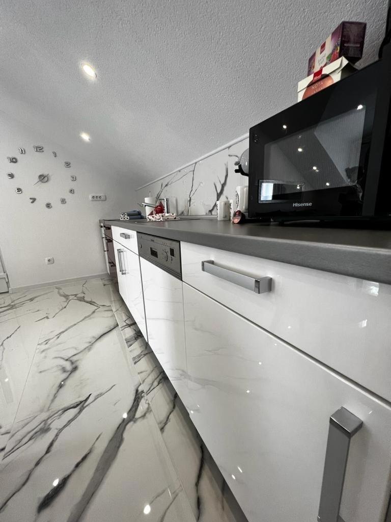 Luxury Apartment Megy Otočac Eksteriør billede