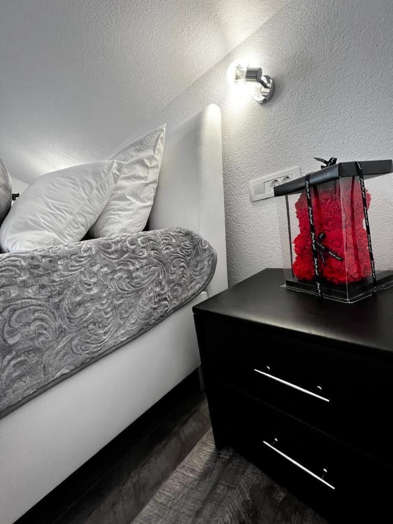 Luxury Apartment Megy Otočac Eksteriør billede